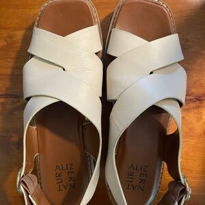 EUC Halifax leather comfort sandal, sand/off white color, athletic wedge sole.